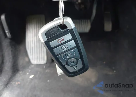 2020 Ford Fusion Titanium z USA, uszkodzony, nr VIN 3FA6P0D9XLR174750